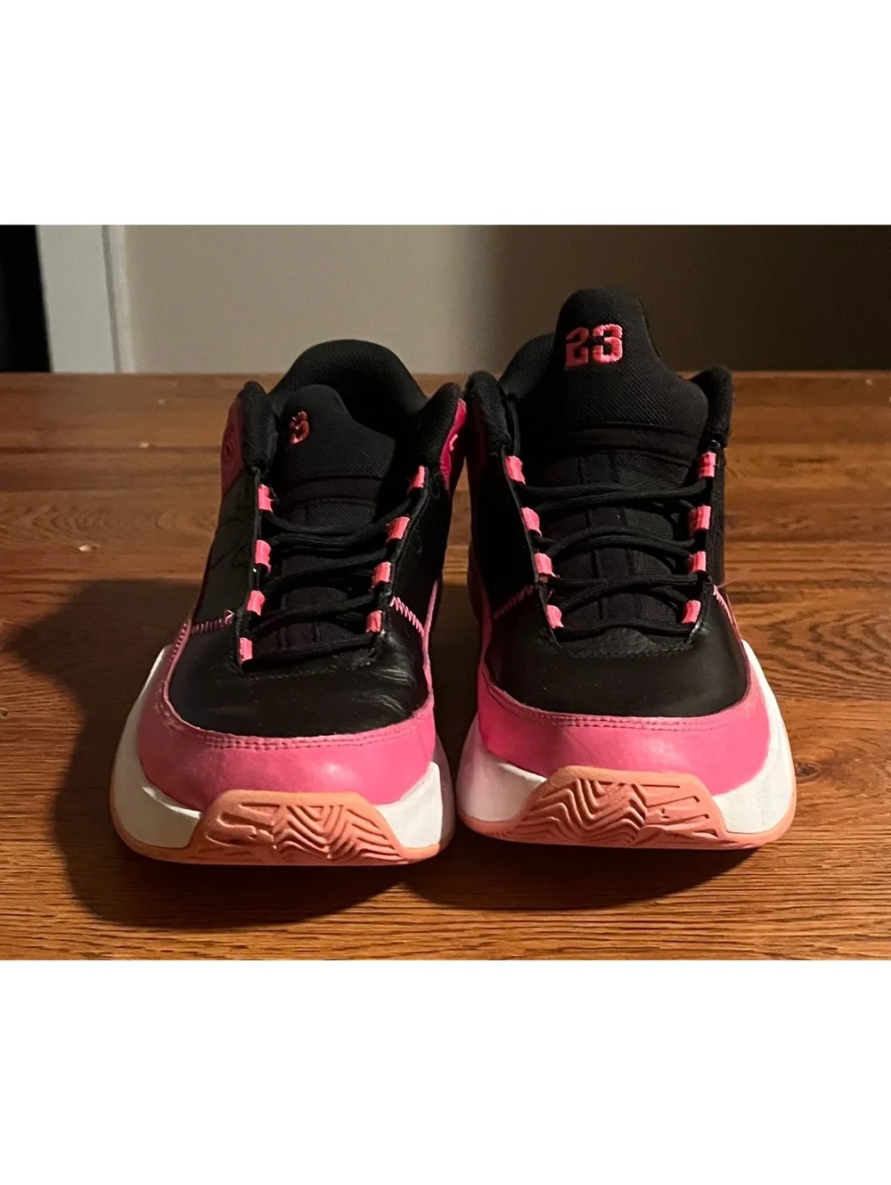 jordan max aura 3 black pinksicle Kids 6Y Pink Shoes